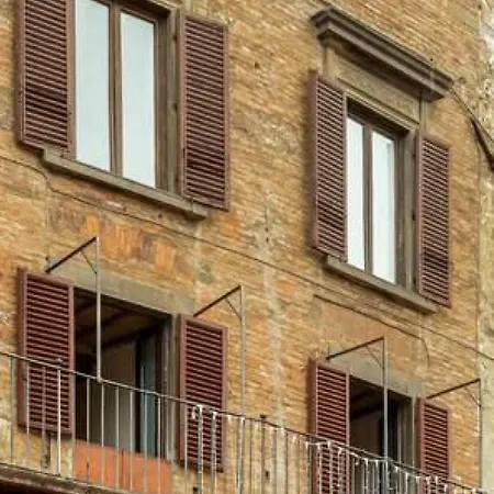 The Balcony - Piazza Del Campo * Siena