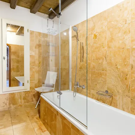 The Balcony - Piazza Del Campo Apartment *