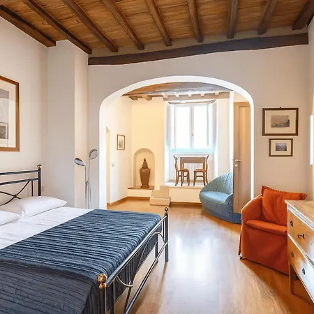 Apartment The Balcony - Piazza Del Campo Siena