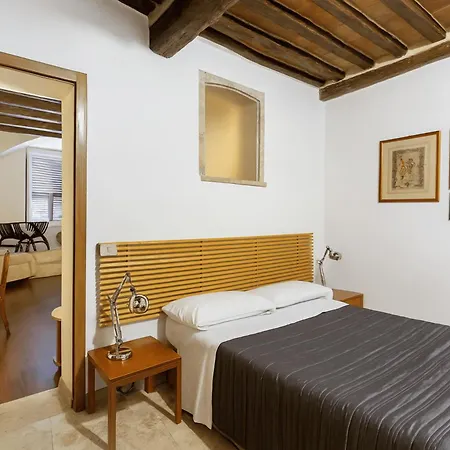 Apartment The Balcony - Piazza Del Campo