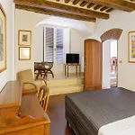The Balcony - Piazza Del Campo Apartman *